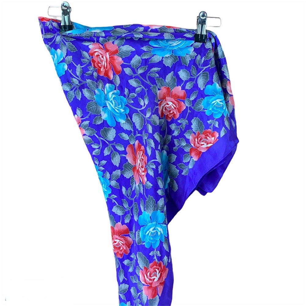 Elaine Gold For Collection XIIX Floral Blue Scarf